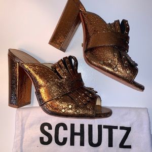 Schutz — Janny Studded Metallic Mules